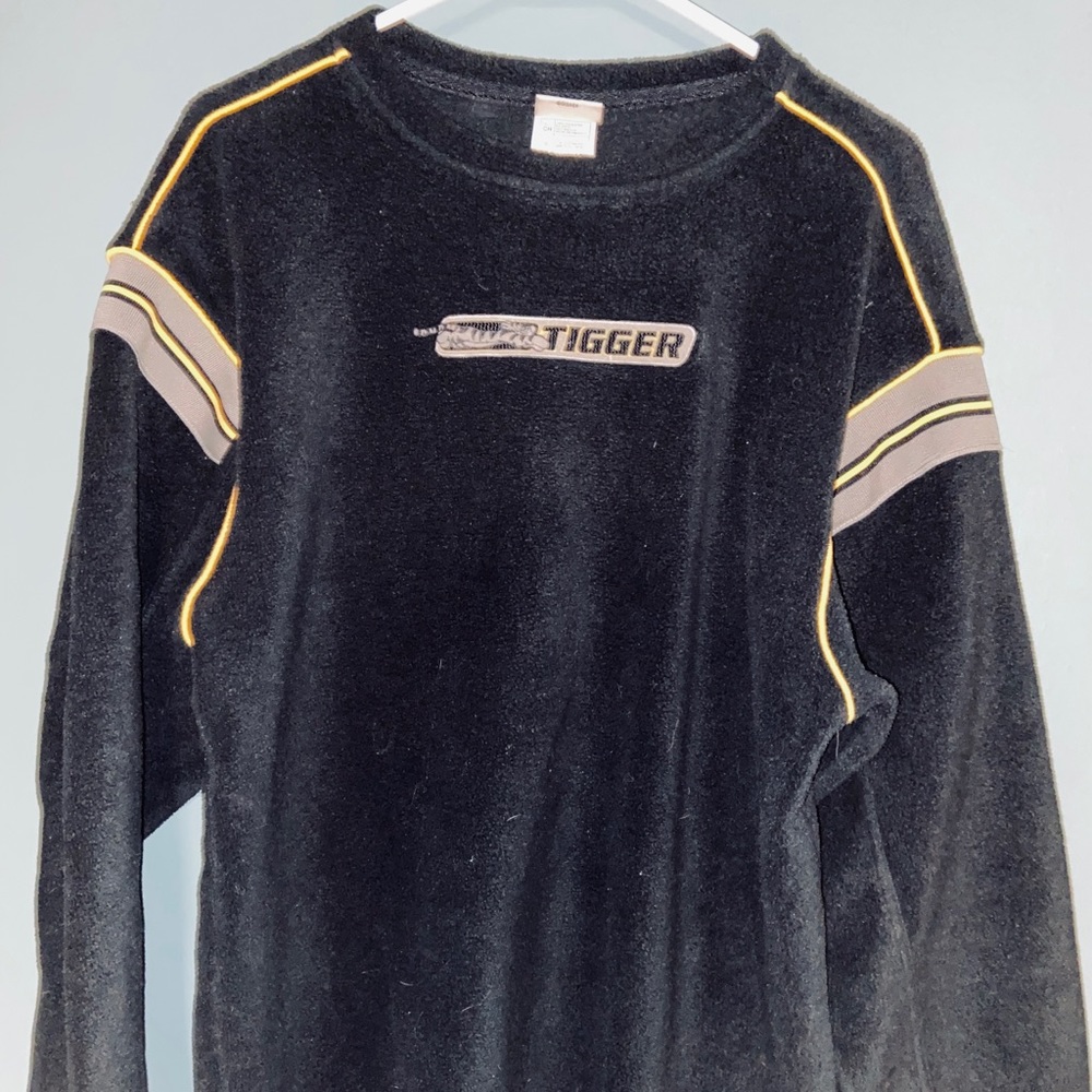 The Disney Store Tigger crewneck